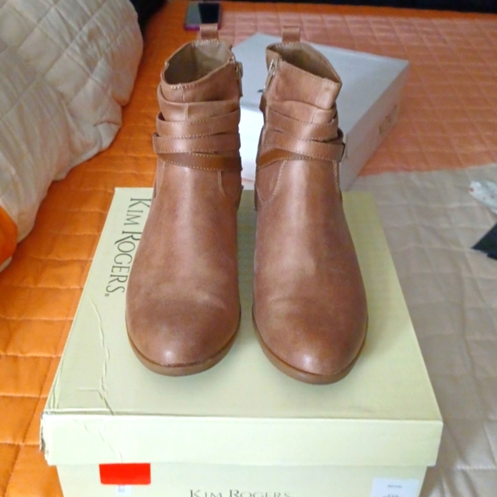 Pamela boots